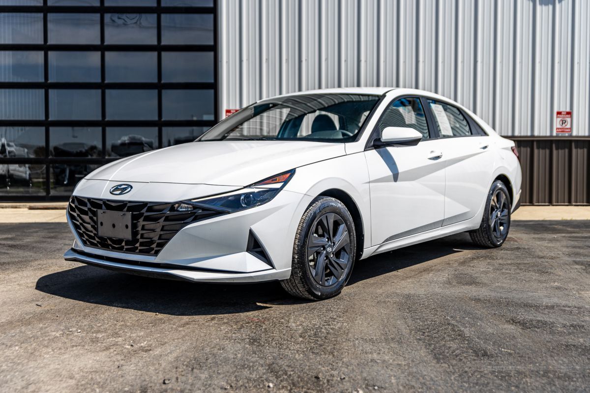 2023 Hyundai Elantra