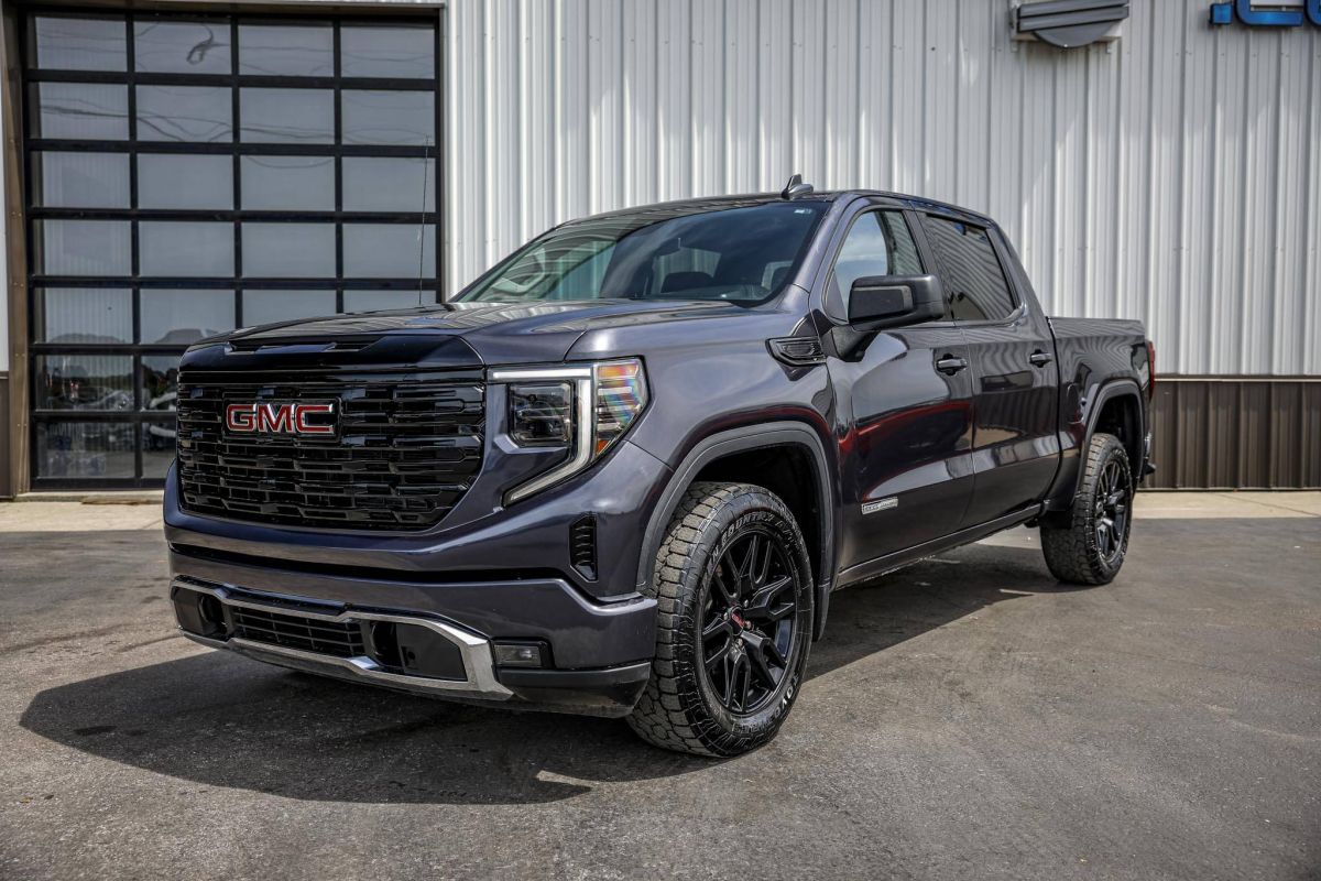 2024 GMC Sierra 1500 Elevation's photo