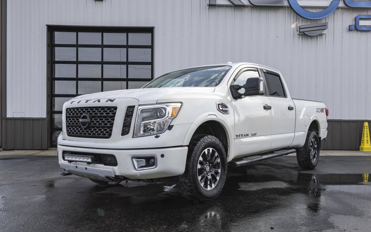 2019 Nissan Titan XD Pro-4X's photo