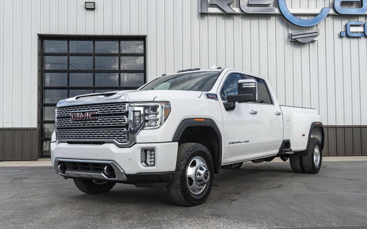 2022 GMC Sierra 3500 Denali HD Denali's photo
