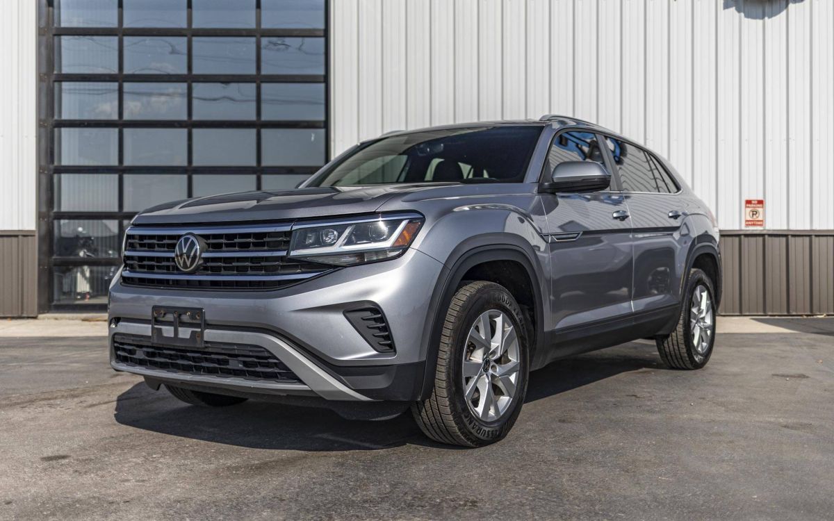 2020 Volkswagen Atlas Cross Sport S
