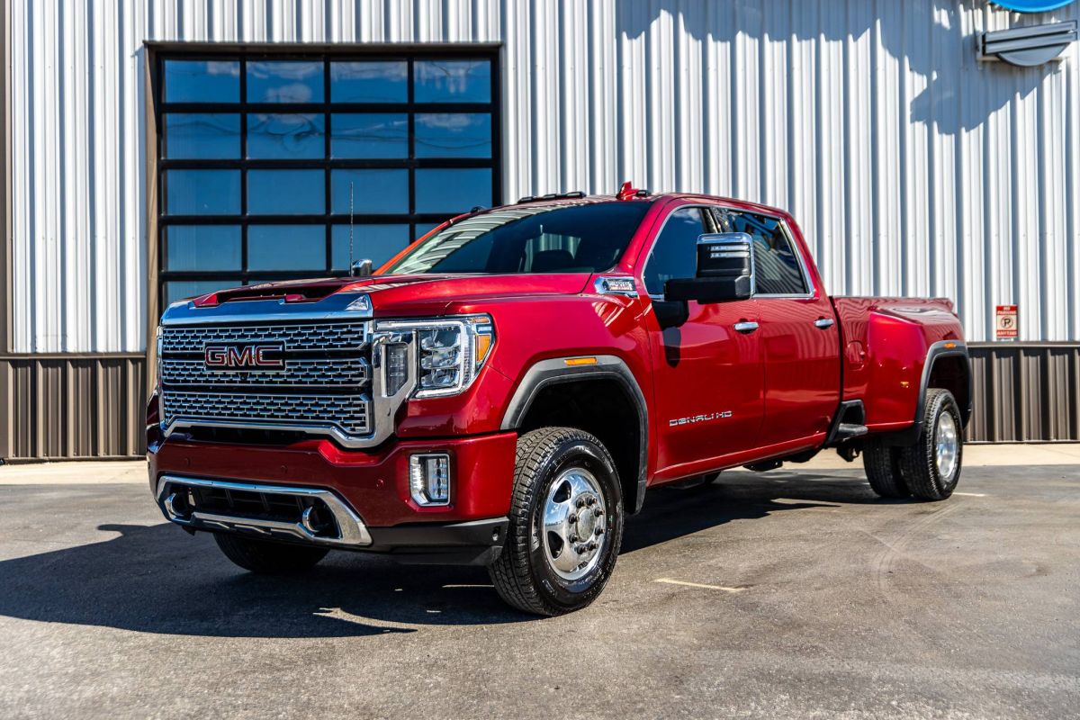 2023 GMC Sierra 3500 Denali HD Denali's photo