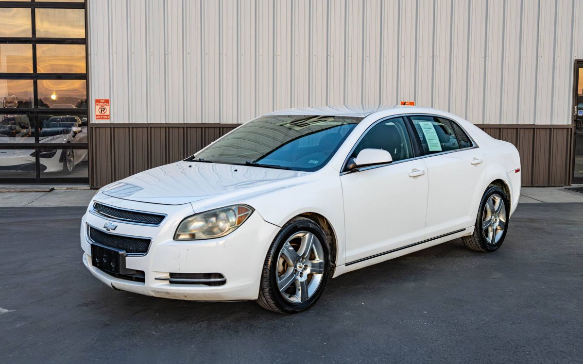 2011 Chevrolet Malibu 2LT's photo