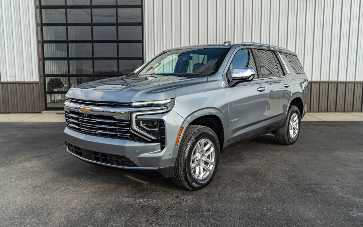 2025 Chevrolet Tahoe LT's photo