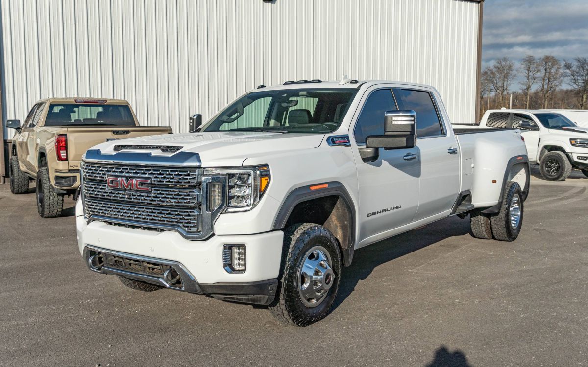 2022 GMC Sierra 3500 Denali HD Denali's photo