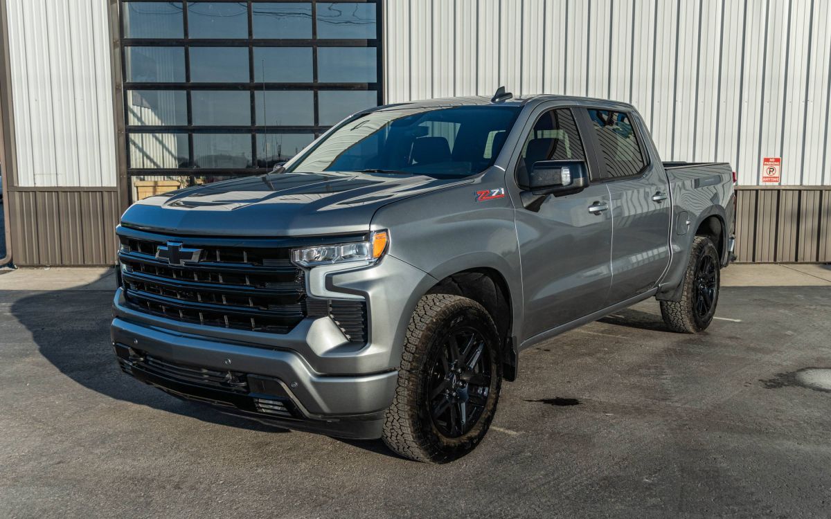 2025 Chevrolet Silverado 1500 RST's photo