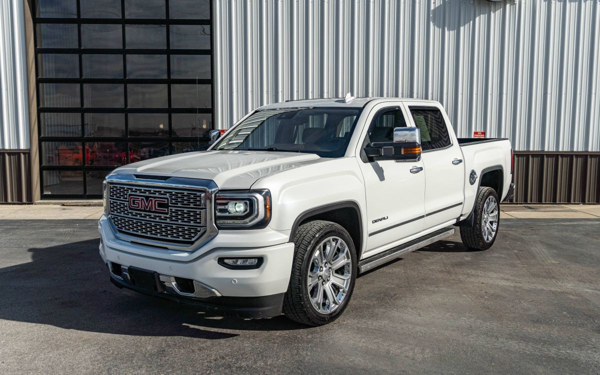 2017 GMC Sierra 1500 Denali Denali's photo