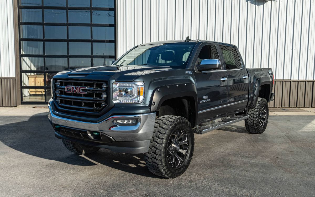2018 GMC Sierra 1500 SLT's photo