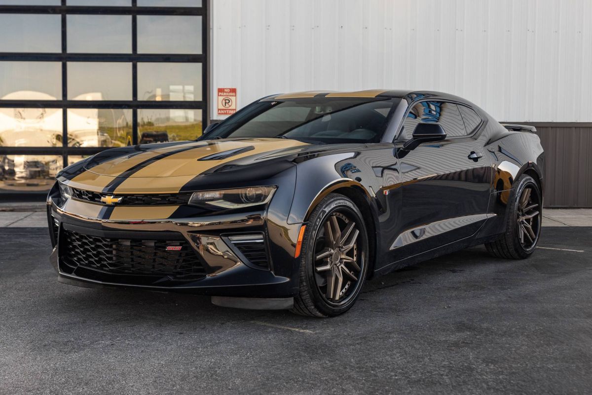 2017 Chevrolet Camaro 6.2 2SS's photo