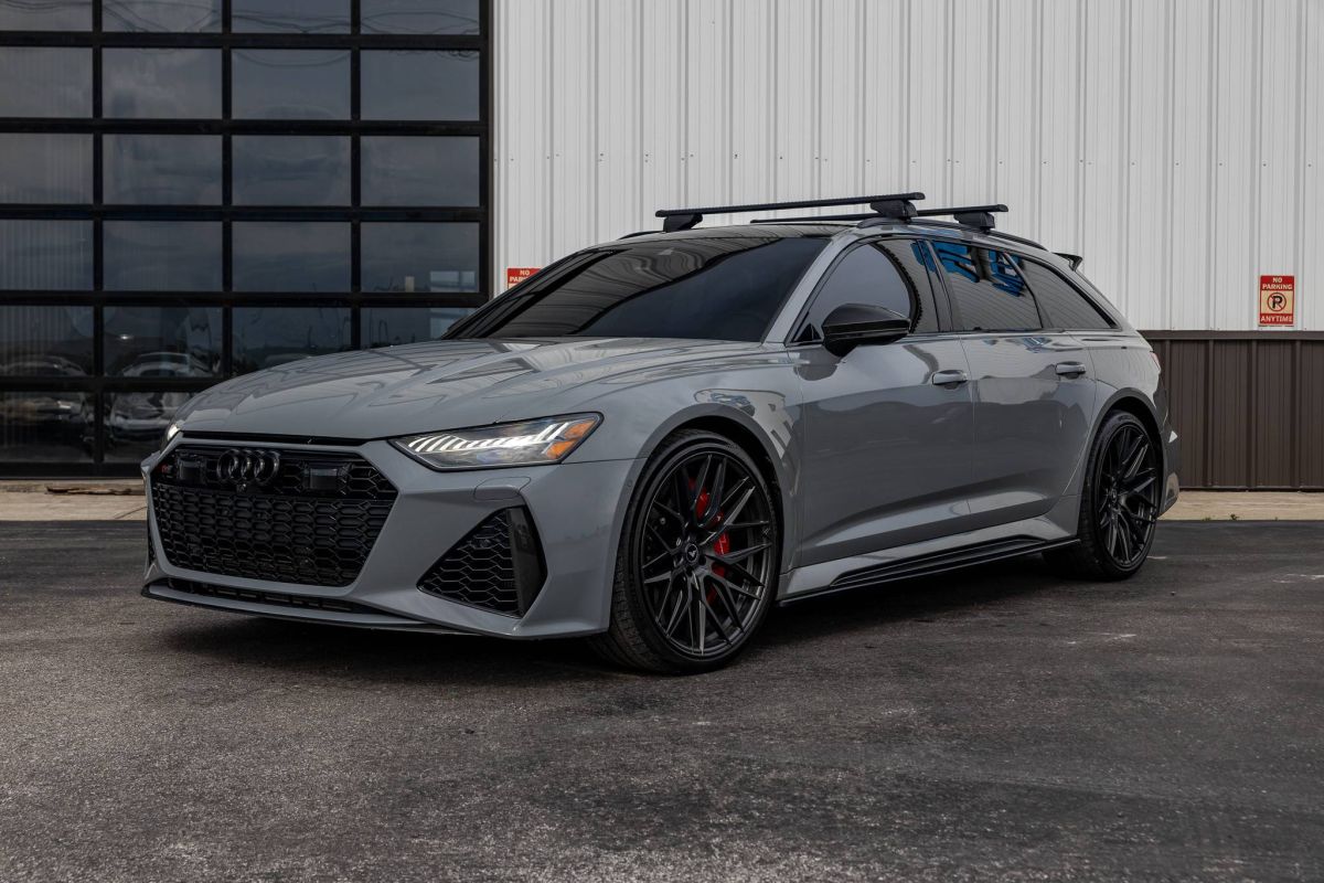 2021 Audi RS 6 Avant -'s photo