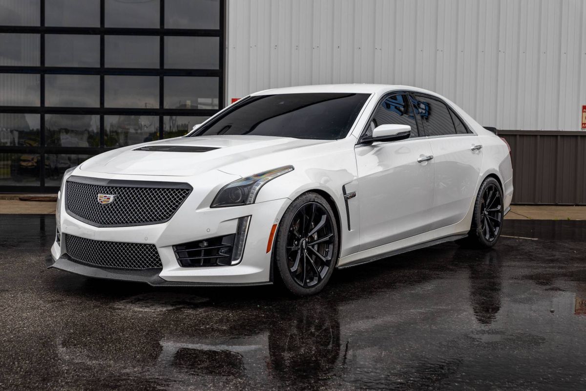 2016 Cadillac CTS-V Sedan