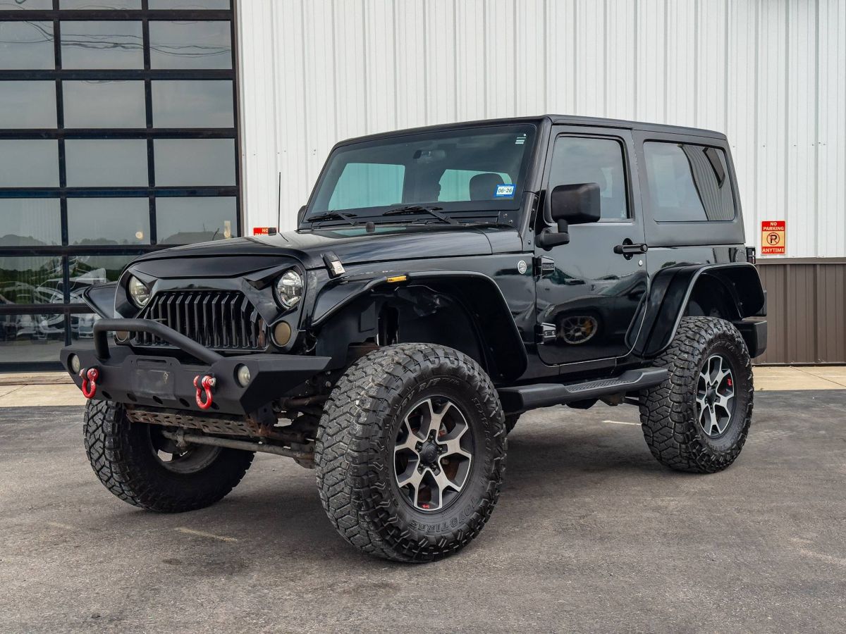 2016 Jeep Wrangler Sport's photo