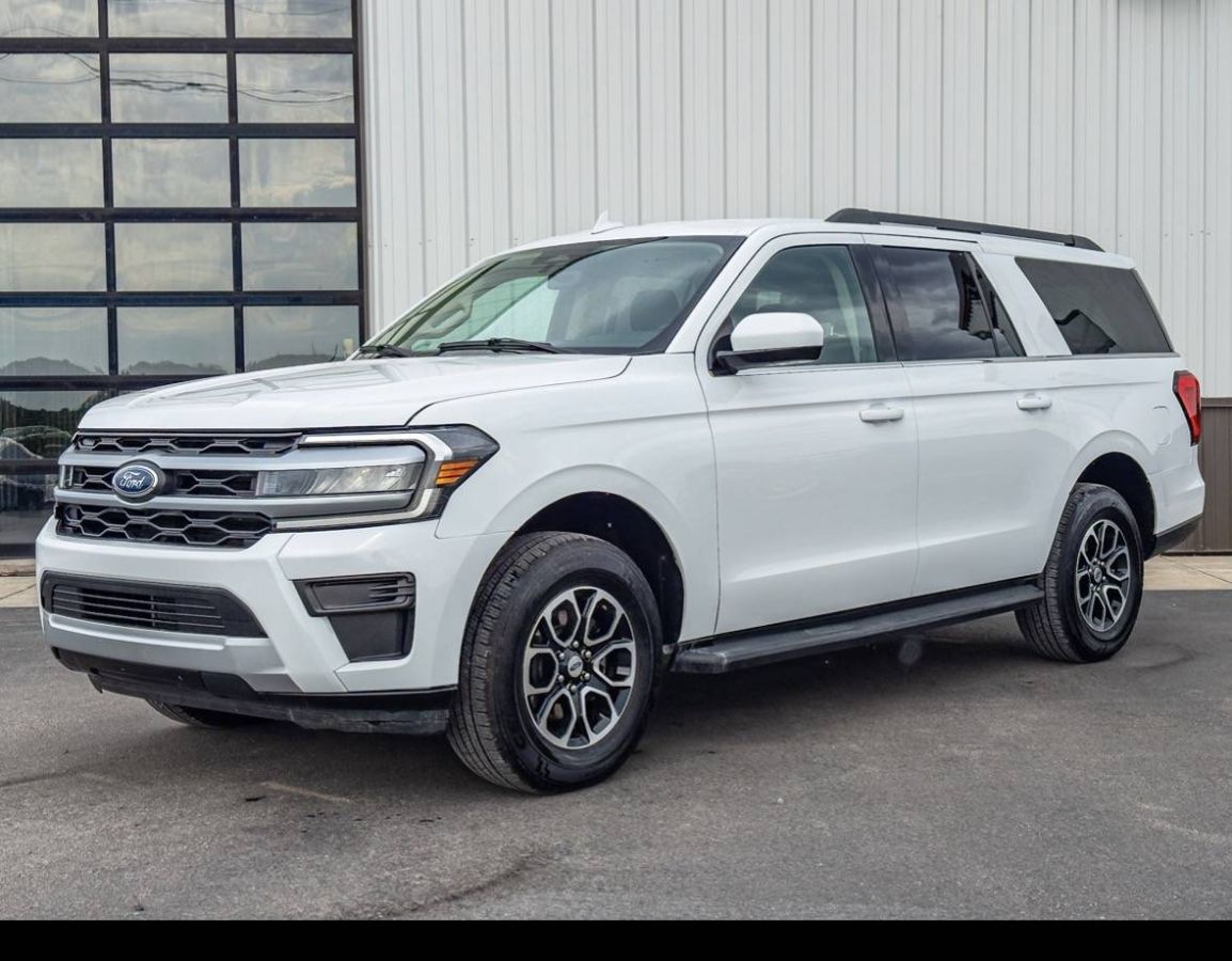 2024 Ford Expedition XLT MAX 4x4's photo