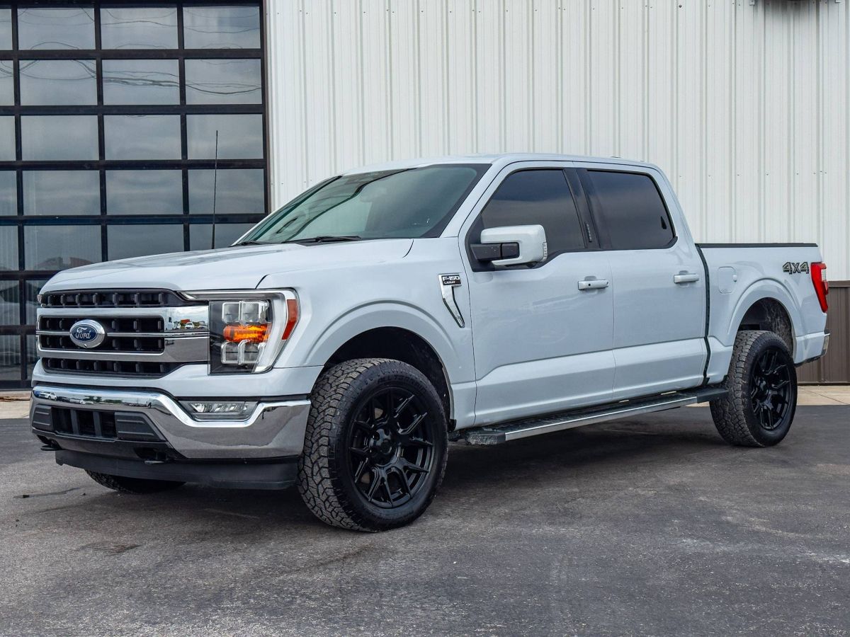 2022 Ford F-150 Lariat 4x4 SuperCrew 5-1/2 Box's photo