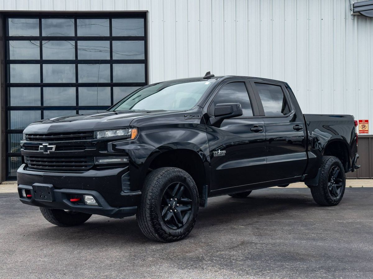 2020 Chevrolet Silverado 1500 LT Trail Boss 4X4 Crew Cab Short Box's photo