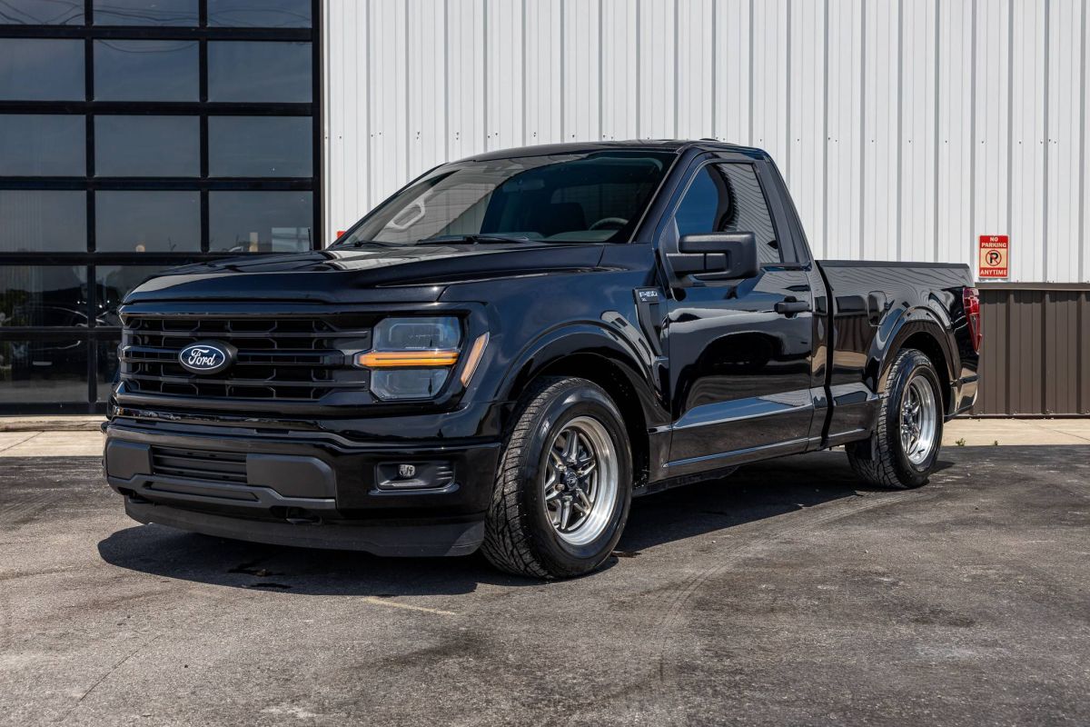 2024 Ford F-150 XL 4x4 Regular Cab 6-1/2 Box's photo