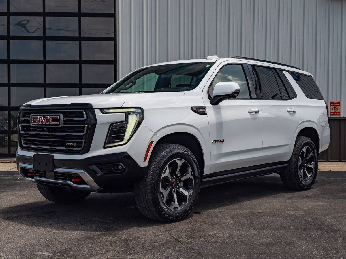 2025 GMC Yukon 4WD AT4's photo