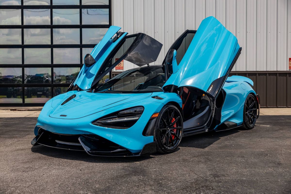 2021 McLaren 765LT -'s photo