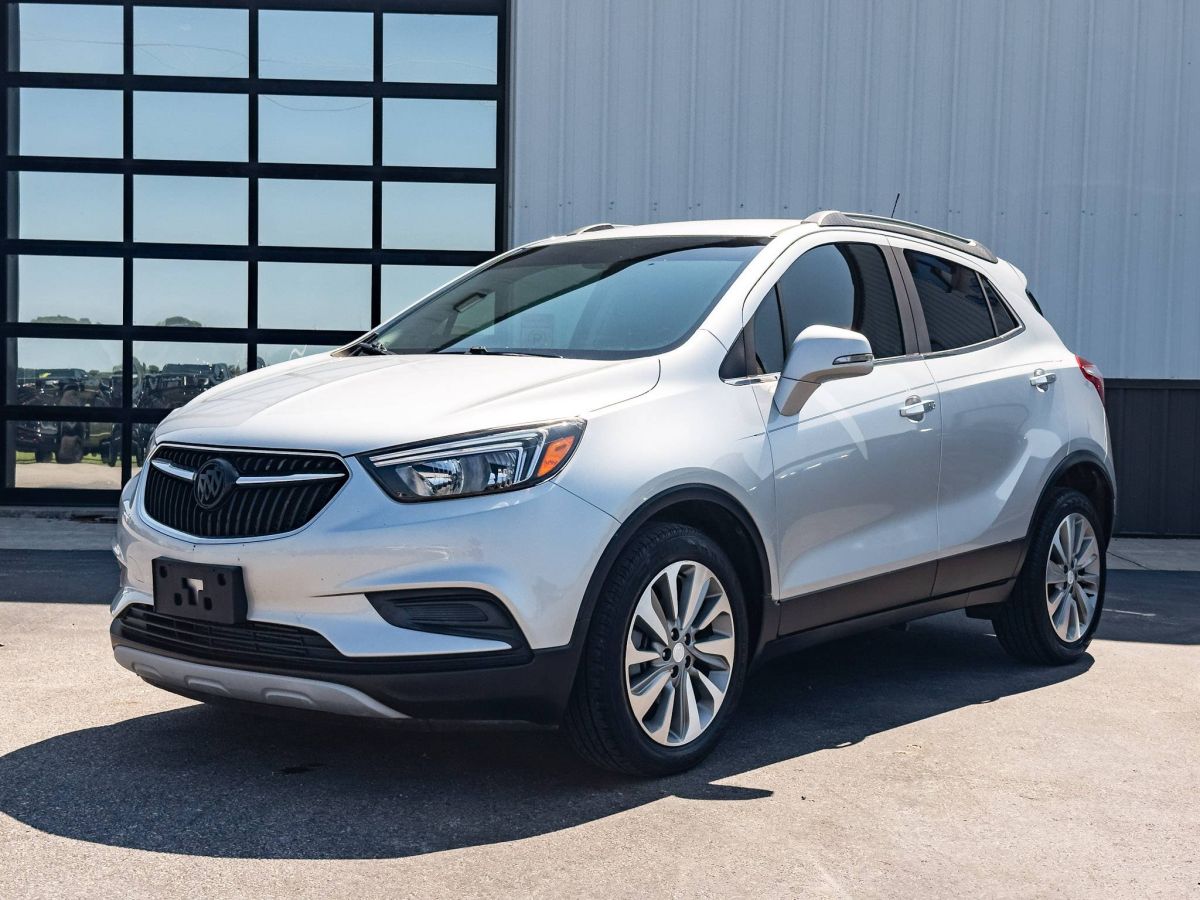 2019 Buick Encore Preferred's photo