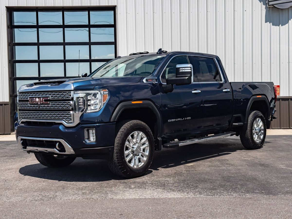 2021 GMC Sierra 4WD Crew Cab Standard Box Denali's photo